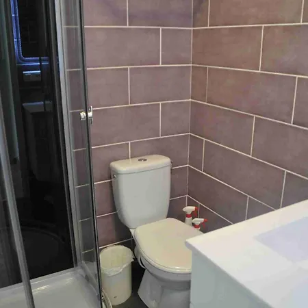 Semesterbostad Maison Familiale Dans Le Domaine De La Avec Piscine Privee, A 200m De La Valras-Plage