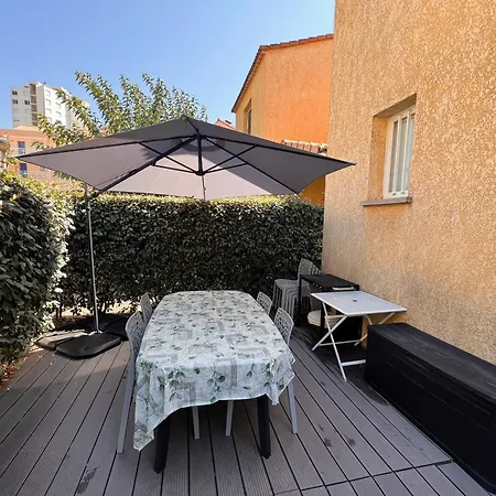 Maison Familiale Dans Le Domaine De La Avec Piscine Privee, A 200m De La Valras-Plage