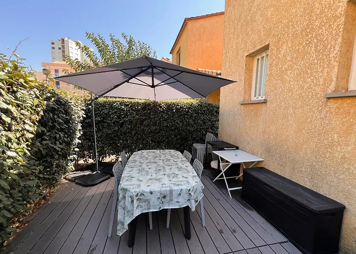 Maison Familiale Dans Le Domaine De La Avec Piscine Privee, A 200m De La Valras-Plage