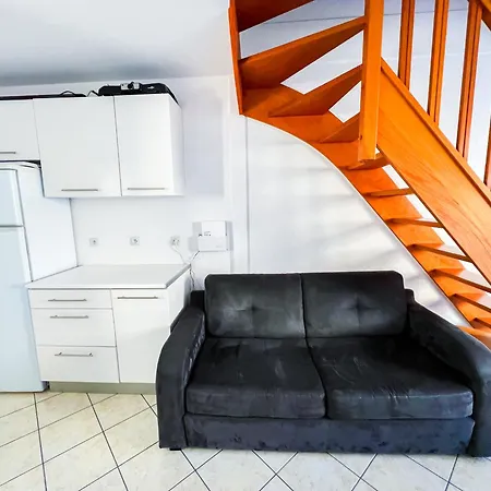 Maison Familiale Dans Le Domaine De La Avec Piscine Privee, A 200m De La *
